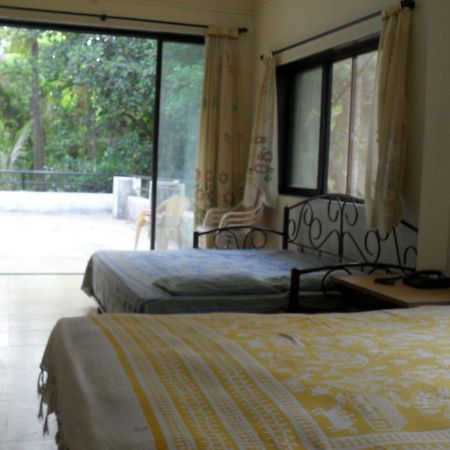 Saaj Resort Dāpoli Extérieur photo
